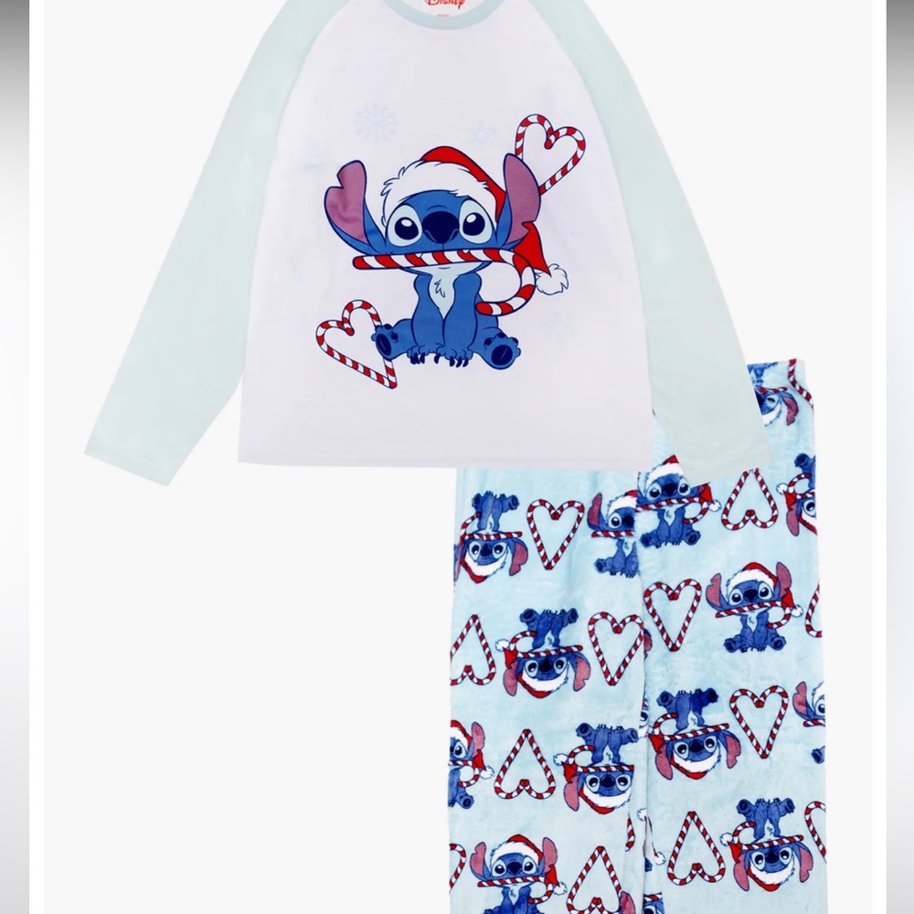NWT Disney Stitch Holiday  2 Piece Pajama Set Size 4